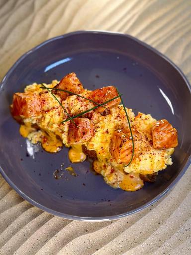 Focaccia cu  somon teriyaki